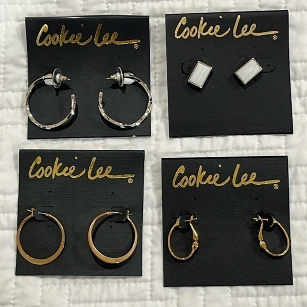 COOKIE LEE :: EARRINGS